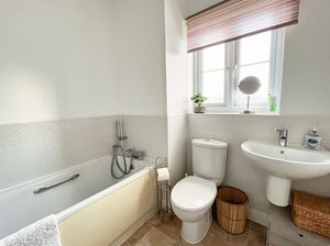 Photo 16- click for photo gallery